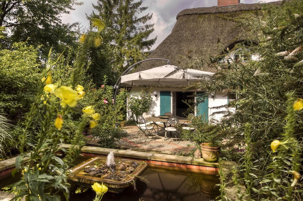 Ferienhof Tom Diek Йорк Экстерьер фото